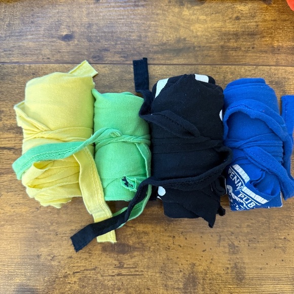 Upcycled T-shirt Tote Bags Set Of 4 Shopping Grocery Compact Reinforced Handmade - Picture 9 of 9